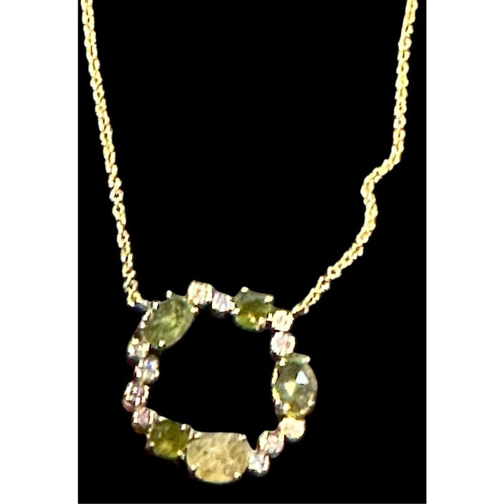 TAI Birthstone Necklace in August NWT in Green & Gold